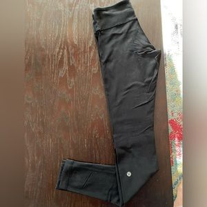 lululemon classic black leggings